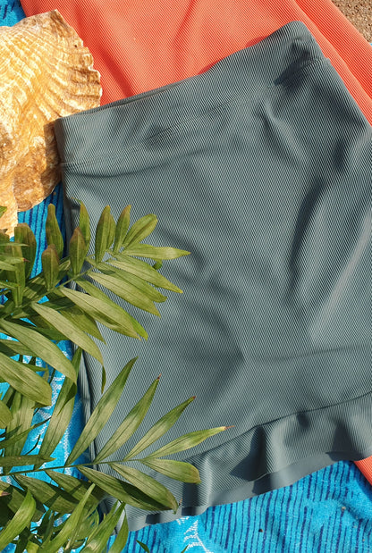 High-waisted Swim Skirt in Pale Cacti